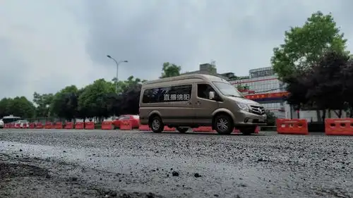 临园干道长虹大道游仙东路即将提档升级路面更好,还有公园哦